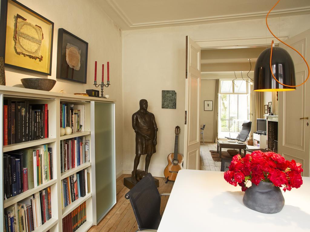 B&B Alphabet - Luxury Guesthouse And Art Gallery Bruges Exterior photo